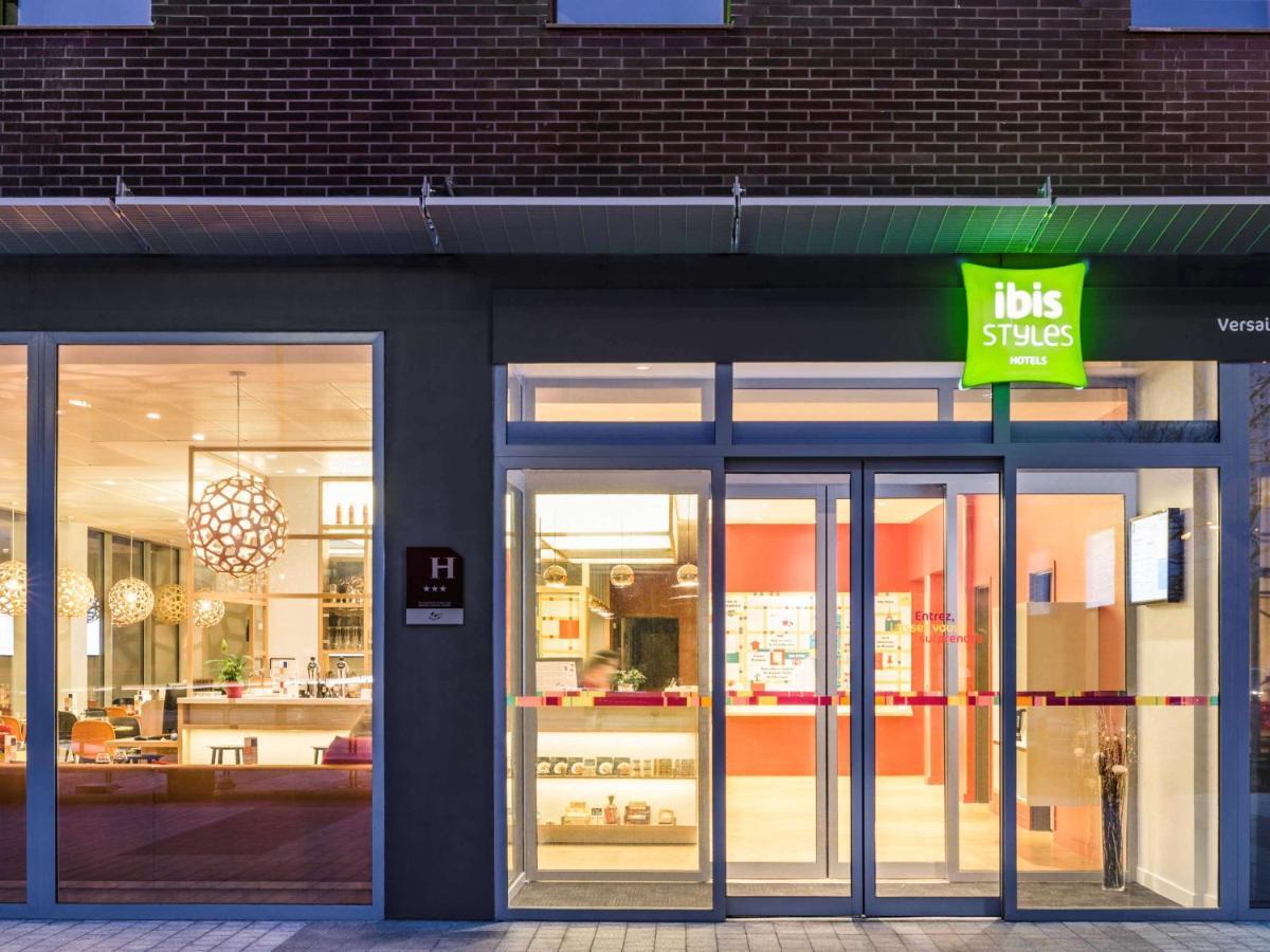 Ibis Styles Guyancourt Versailles Exterior foto